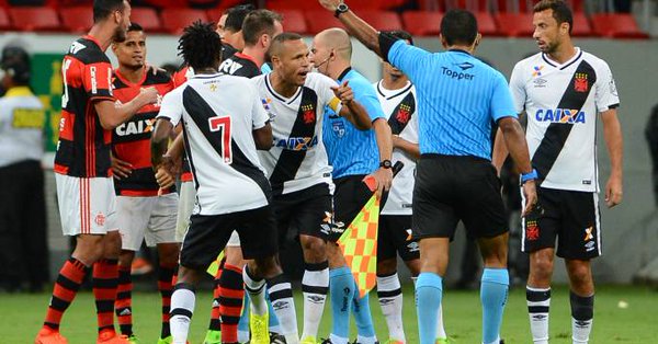 Os clássicos Vasco x Flamengo, e Santos x São Paulo abrem os jogos da 12ª do brasileirão série A deste final de semana