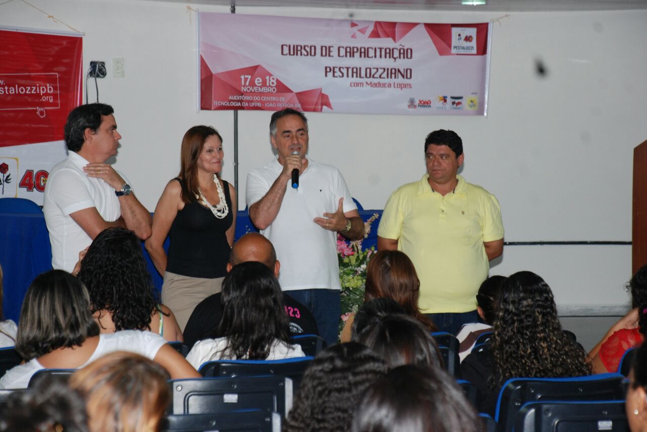 Prefeito Cartaxo participa de Curso de Capacitação Pestalozziano ministrado para Conselheiros Tutelares de João Pessoa