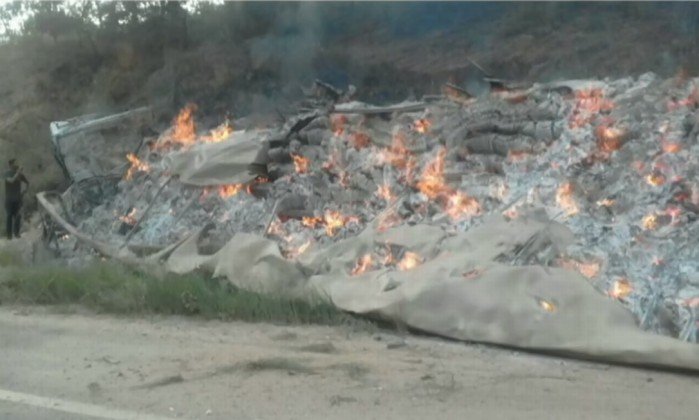 Acidente envolvendo 7 veículos deixa 13 mortos e 39 feridos na BR 251 em Minas Gerais