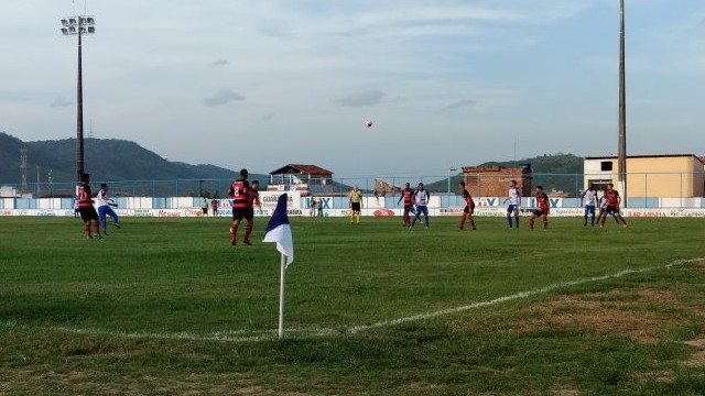 Campinense derrota a Desportiva e assume a liderança isolada do Paraibano