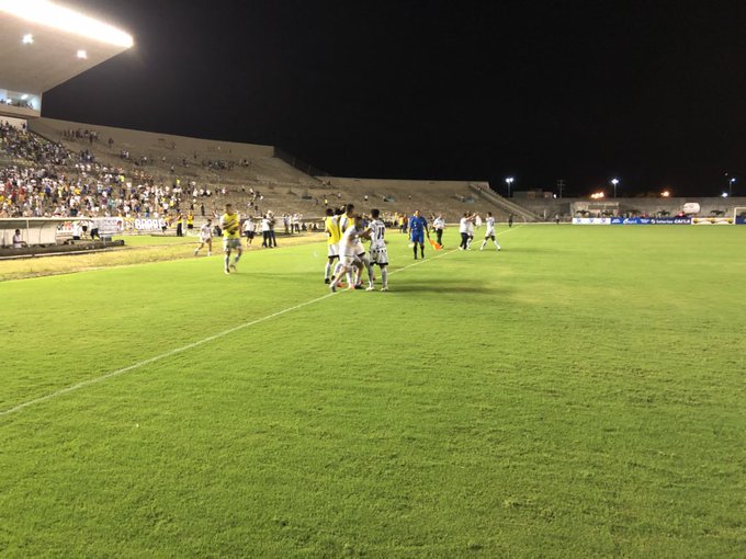 Iniciada a venda de ingressos para Botafogo x Bahia, nesta quinta, no Almeidão