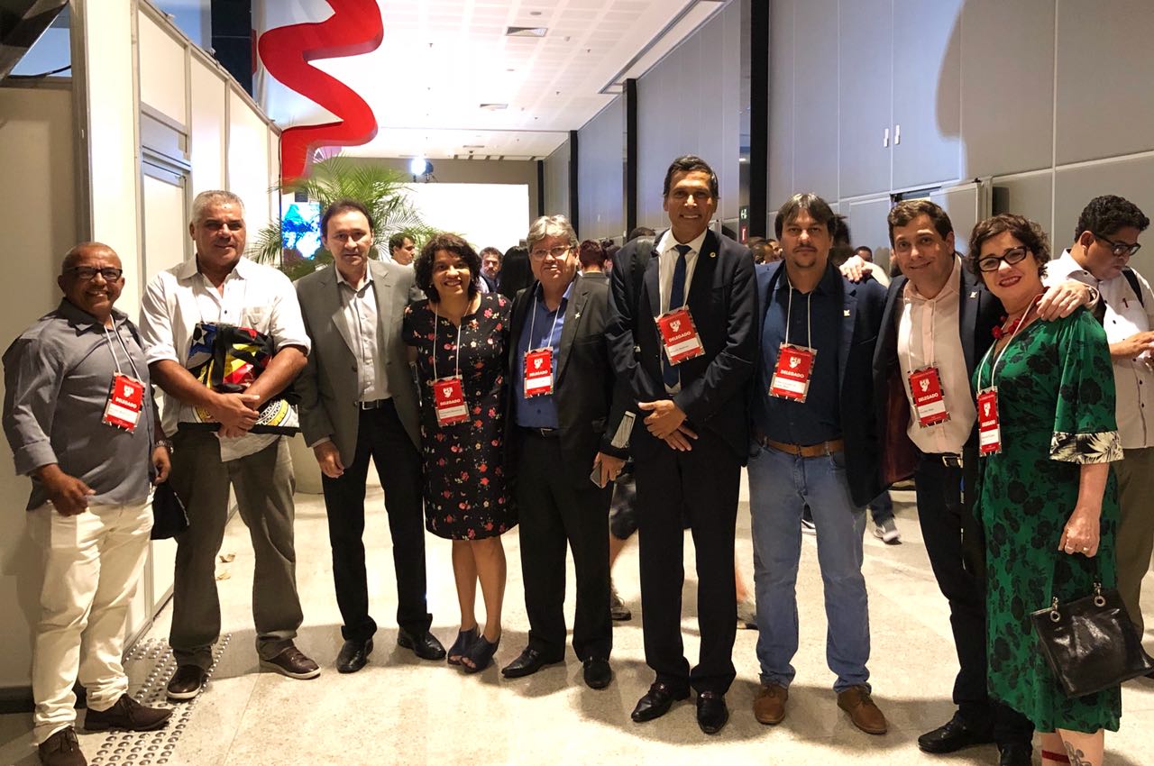 Presidente Gervásio Maia participa de congresso do PSB, em Brasília