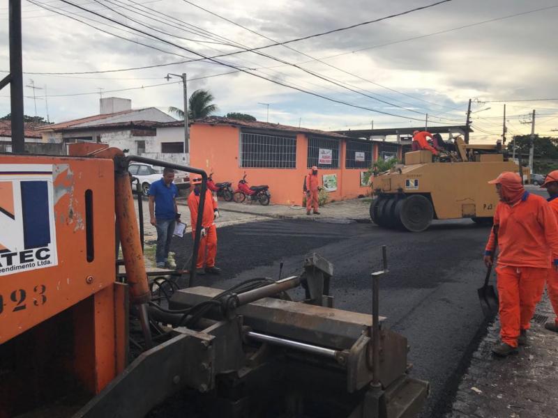 Prefeito Panta assina ordem de serviços e autoriza pavimentação de ruas em Santa Rita