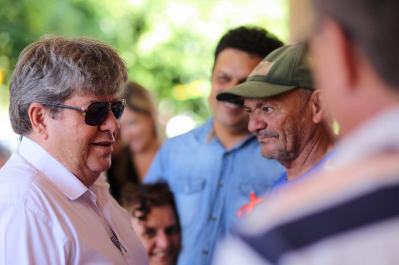 Ex-prefeito de Malta, Mauricinho, reúne lideranças políticas para fortalecer pré-candidatura de Azevêdo