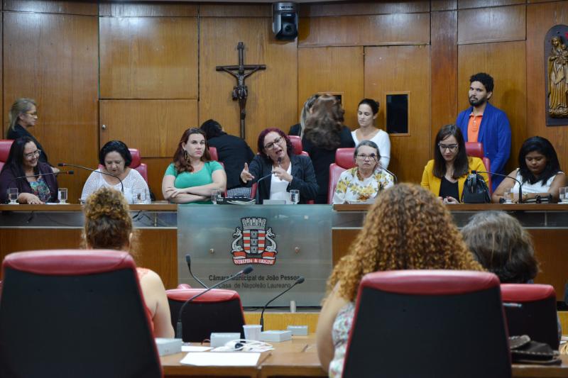 Câmara debate em sessão especial ensino da Lei Maria da Penha nas escolas de João Pessoa