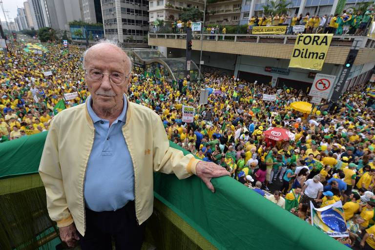 Morre aos 96 anos o advogado Hélio Bicudo, fundador do PT e autor do pedido de impeachment de Dilma