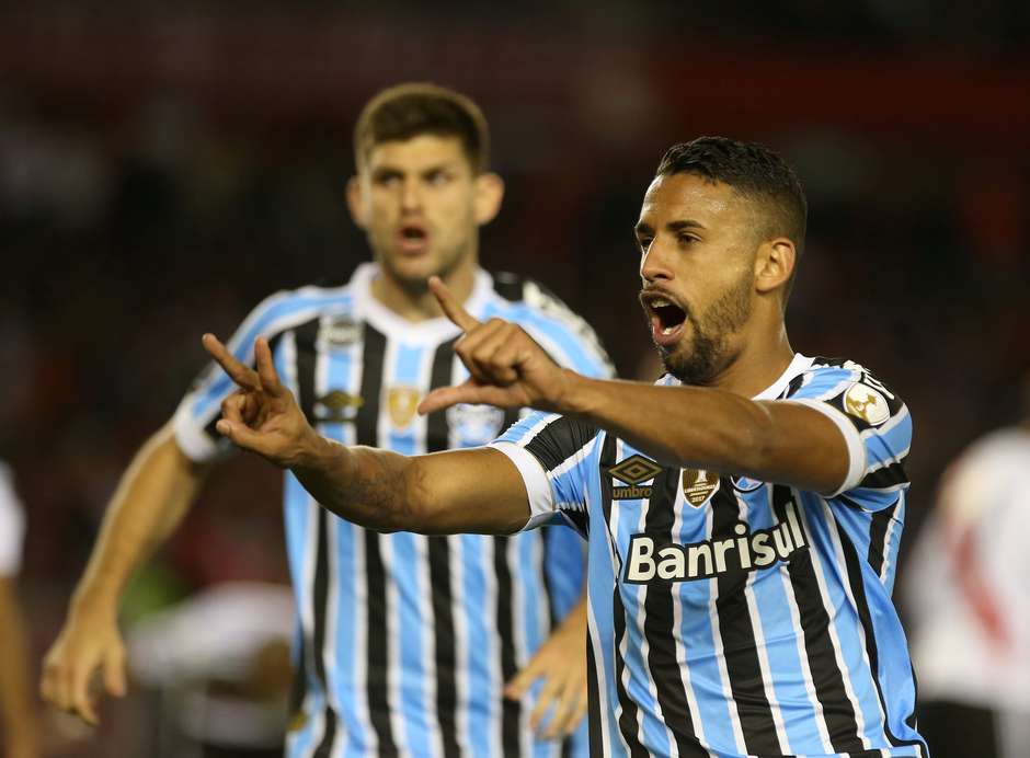 Grêmio derrota o River no Monumental de Nuñez e está próximo da final da Libertadores