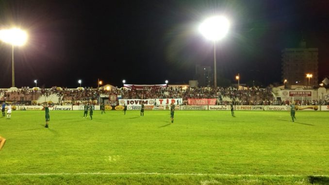 Nacional derrota o Esporte e ganha vaga do Sousa nas semifinais do Paraibano