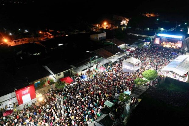 EM ALHANDRA: Shows com Cavalo de Pau, Gil Mendes e Wallas Arrais encerram Festa da Padroeira Nossa Senhora da Assunção 2019