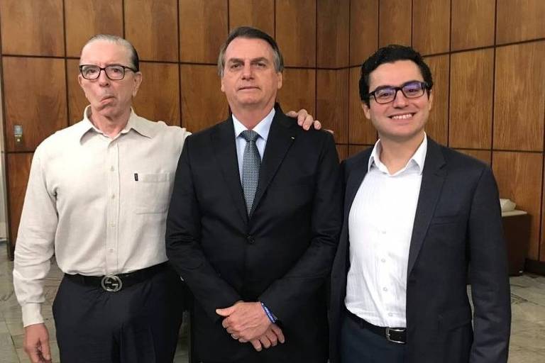 Presidente Bolsonaro vai passar por nova cirurgia por causa de hérnia surgida após facada