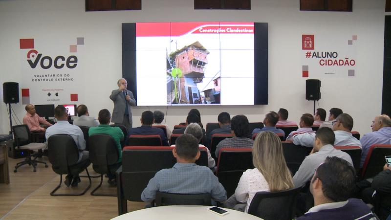 Presidente João Corujinha participa de encontro no TCE-PB para discutir Estatuto da Cidade