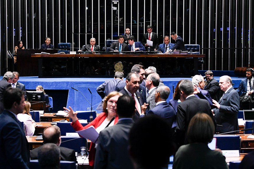 Em votação final, Senado  Federal aprova texto-base da reforma da Previdência