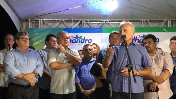 Deputado Branco Mendes participa da inauguração de escola municipal no Distrito de Mata Redonda, em Alhandra