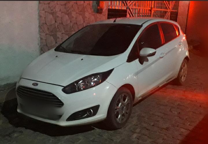 Polícia Civil recupera 10 carros e motos roubados na região de Esperança em menos de dois meses