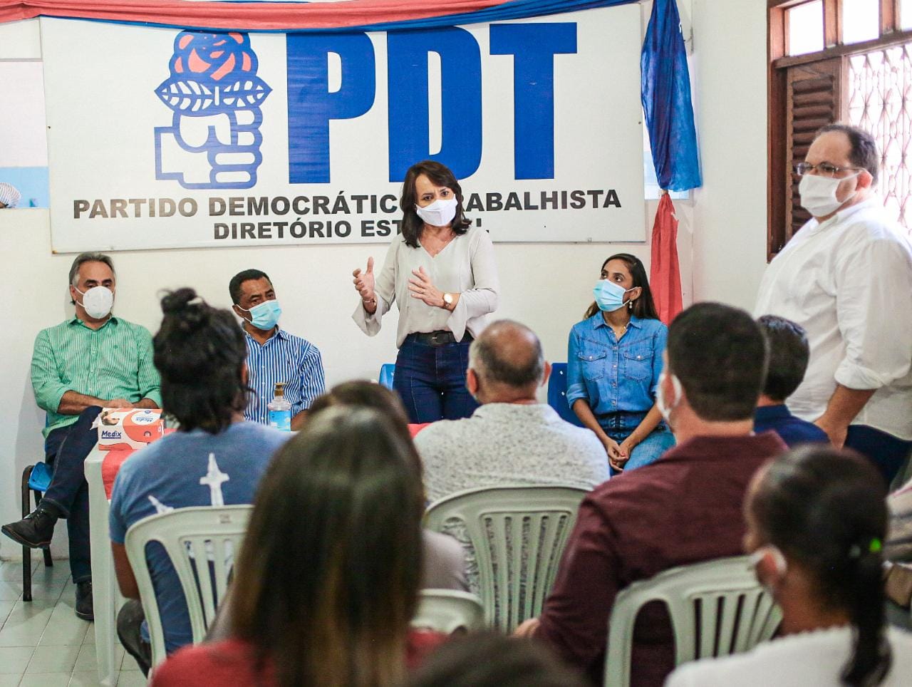 Edilma Freire  defende "União pela continuidade dos avanços" em reunião com pré-candidata a vice Mariana Feliciano e pré-candidatos a vereador