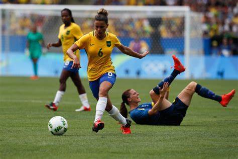 PATROCÍNIO: Guaraná  vai estampar em suas latinhas logo das marcas que apoiarem o futebol feminino