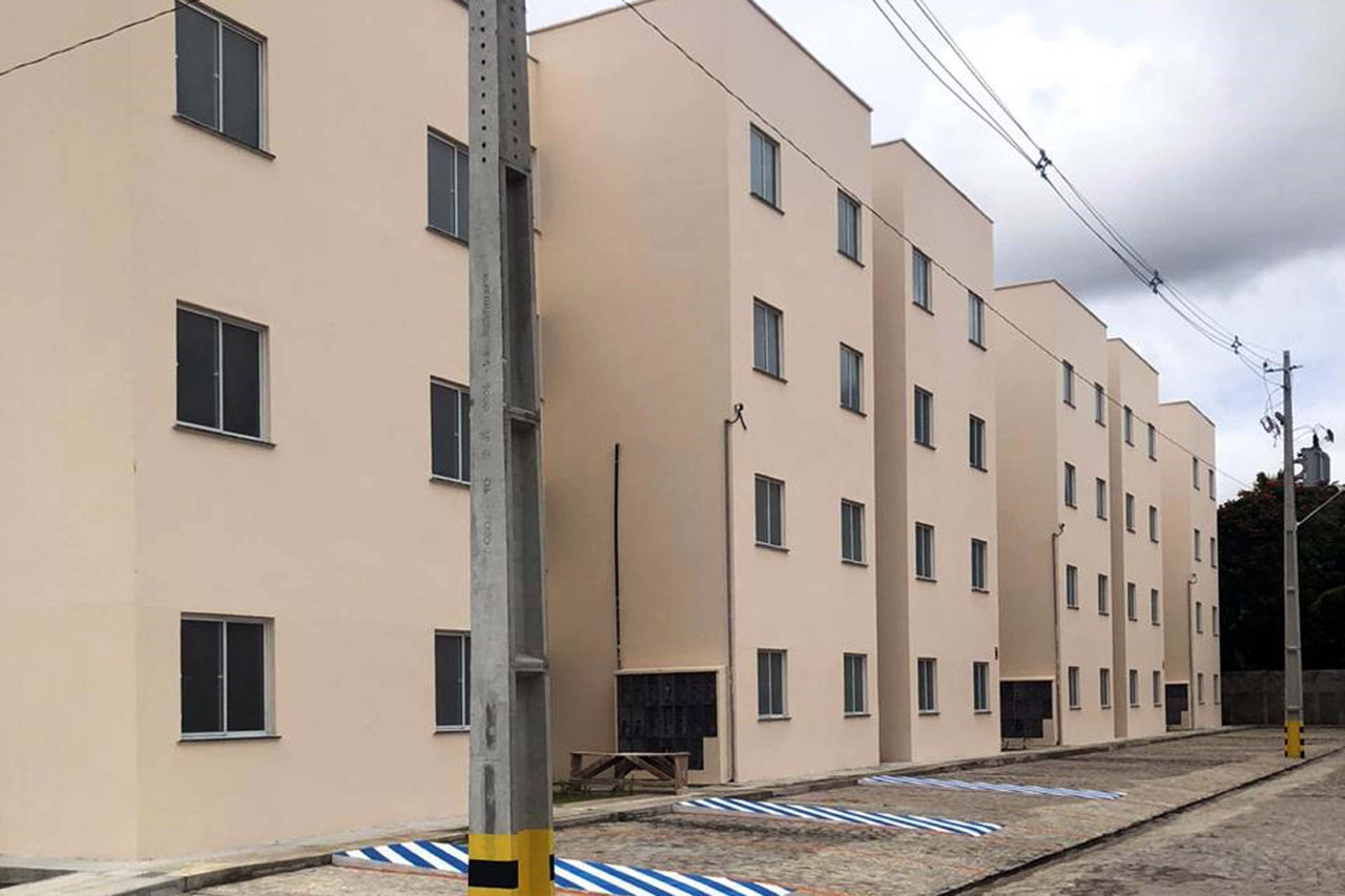 Prefeito Luciano faz visita técnica às obras do Residencial Vista do Verde, no Bairro das Indústrias, nesta quinta