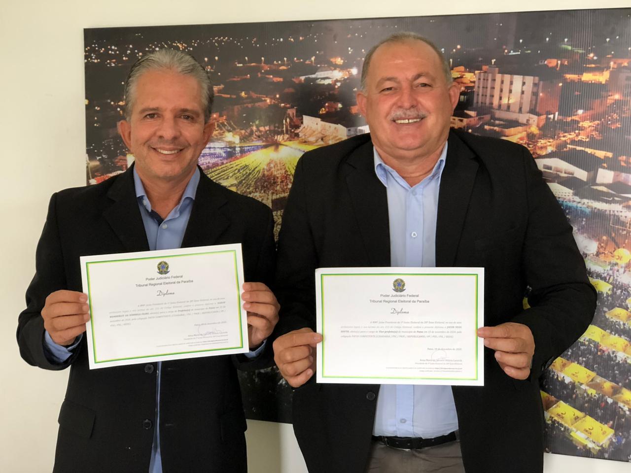 ELEIÇÃO 2020: Nabor Wanderley e Professor Jacob são diplomados prefeito e vice-prefeito de Patos