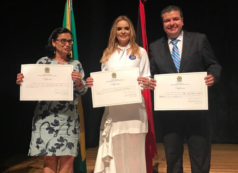 Diego Tavares oficializa afastamento do Senado para assumir Secretaria de Gestão Governamental; suplente Nailde Panta assume mandato de senadora