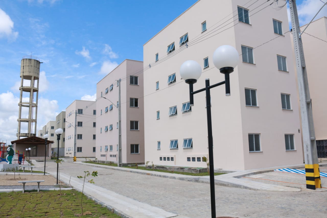 Prefeito Cícero entrega 192 apartamentos e beneficia 800 famílias com novas moradias no condomínio Residencial Vista Verde, no Bairro das Indústrias