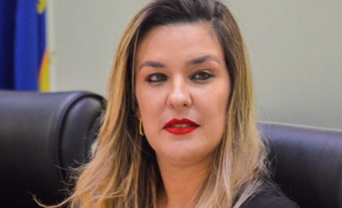 Contra o assédio, deputada Camila Toscano defende aprovação de protocolo para proteger vítimas importunação sexual