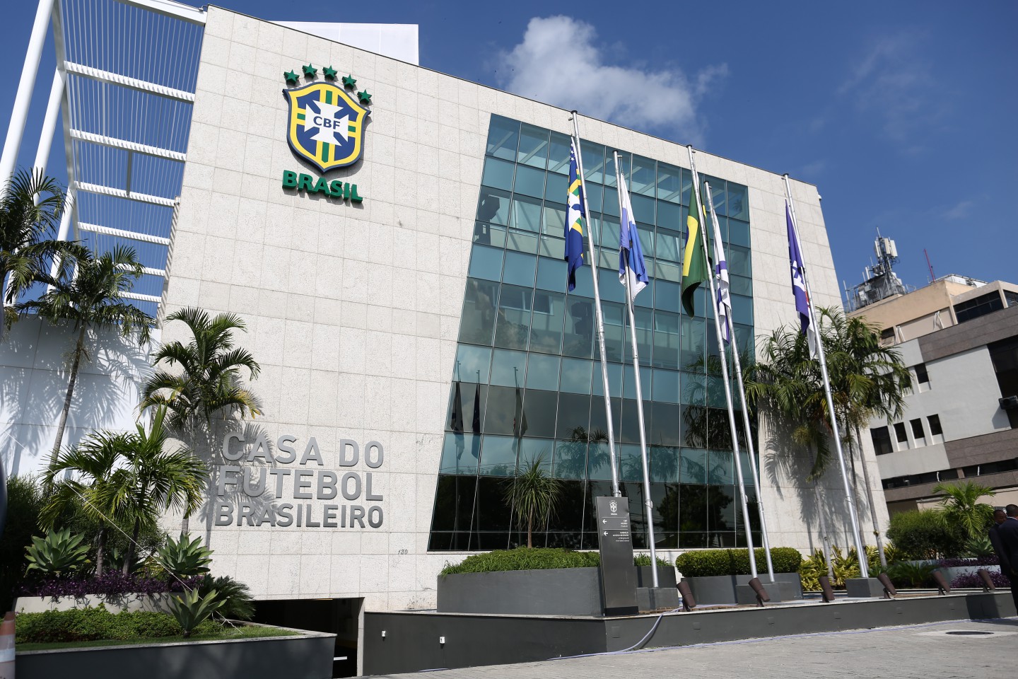 CBF libera auxílio financeiro para times paraibanos que disputam o Brasileiro e também para a FPF