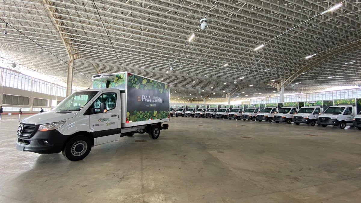 Deputado Felipe Leitão comemora entrega de caminhões e equipamentos para impulsionar a agricultura familiar na Paraíba