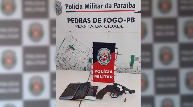 Polícia Militar da Paraíba prende suspeito de fazer assaltos na cidade de Pedras de Fogo