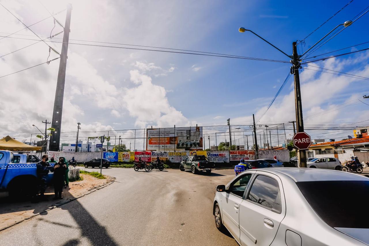 Prefeito Cícero autoriza construção de rotatória na Juscelino Kubitschek no bairro do Geisel