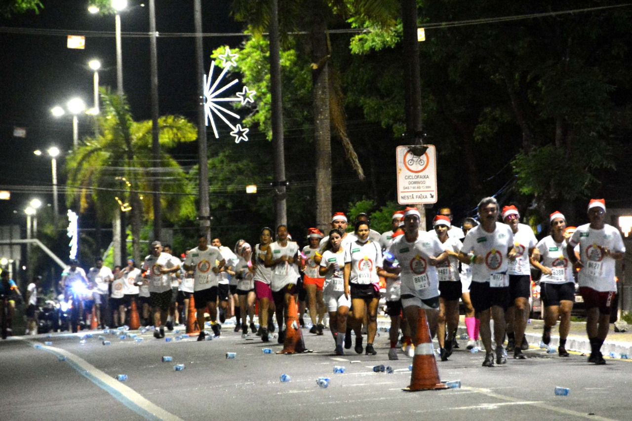 Sucesso total, mais de 1000 competidores participam da Corrida 5 Milhas Natal do Sentimentos