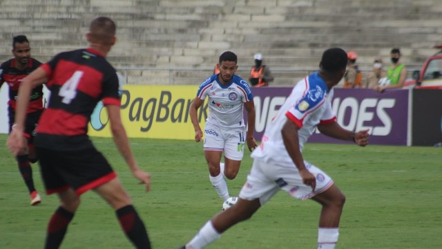 Campinese perde para o Bahia que mantém tabu de 60 anos sem perder para a Raposa de Campina Grande; veja os gols da partida