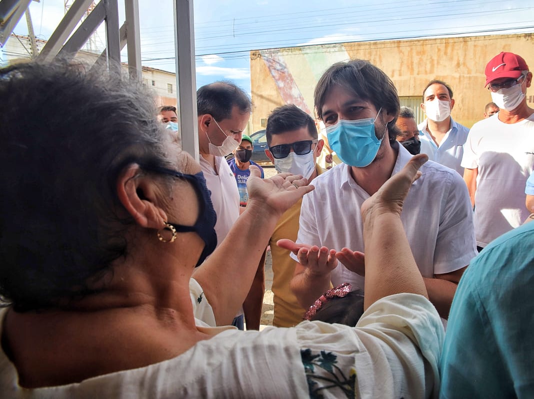 Pré-candidato ao governo, Pedro Cunha Lima visita municípios, conversa com lideranças e dialoga com população