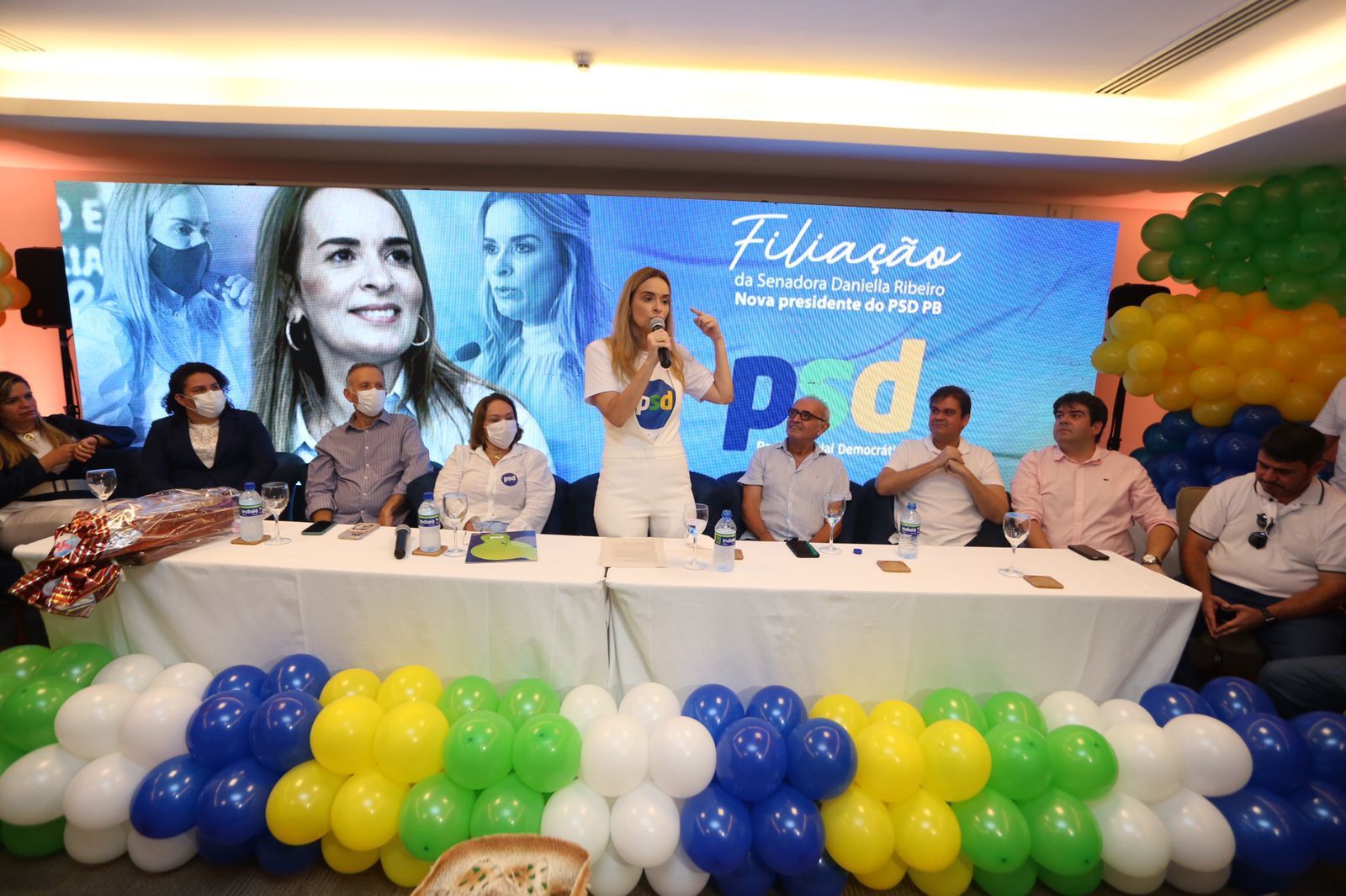 Senadora Daniella Ribeiro oficializa saída do Progressistas, se filia ao PSD e assume presidência do partido na Paraíba