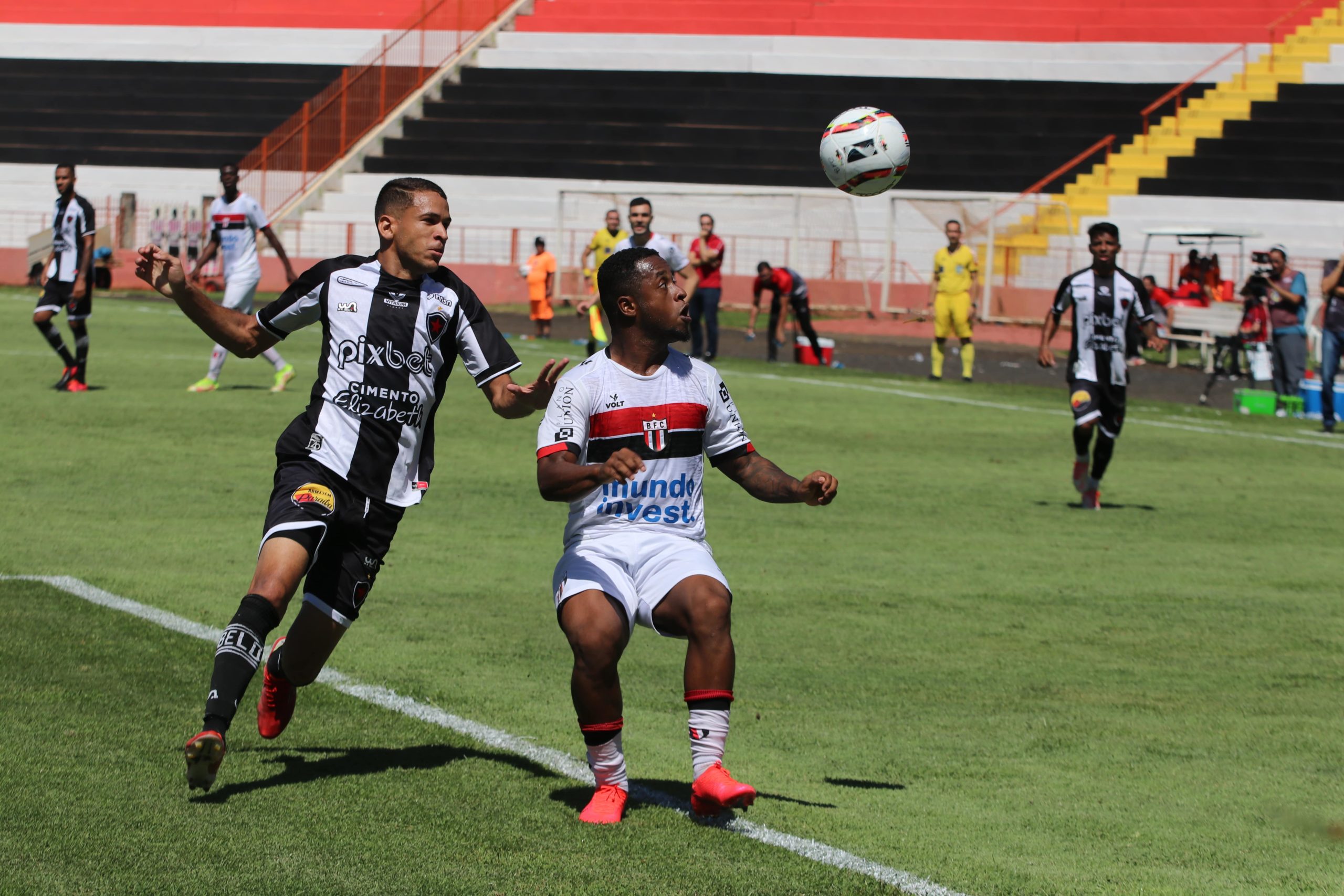 Lucas Cardoso afirma estar pronto para estrear pelo Botafogo-SP:  ''Oportunidade ímpar