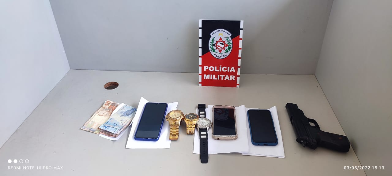 Em Curral de Cima Polícia prende em flagrante acusado por roubos de celulares e relógios