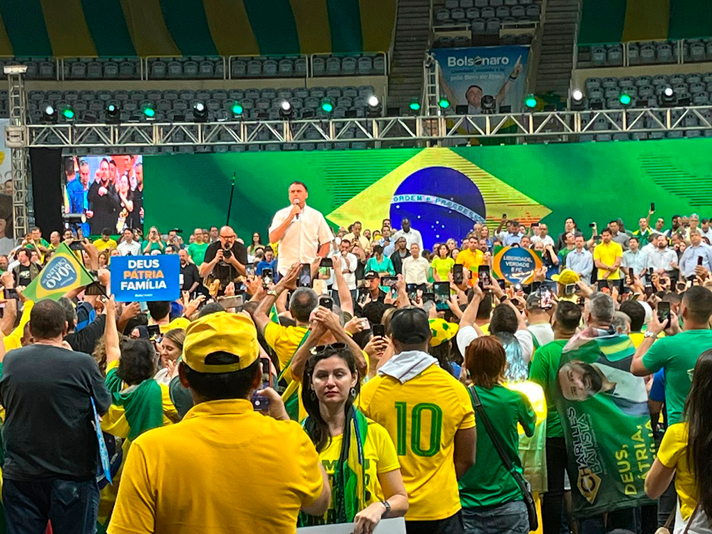 Em convenção nacional no Maracanãzinho, Partido Liberal oficializa candidaturas de Bolsonaro e Braga Netto