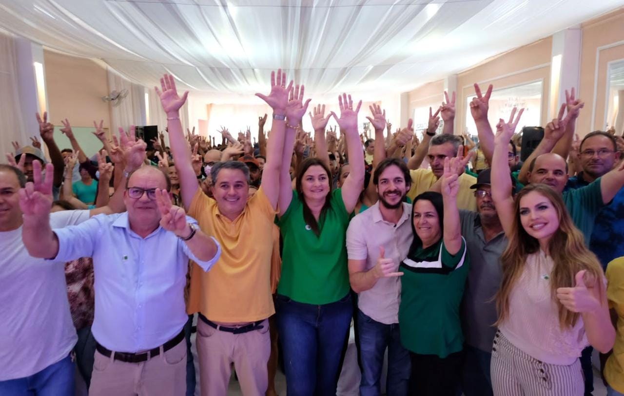 #BoraParaíba, Pedro e Efraim se reúnem com lideranças políticas de Cuité e e garantem conclusão da adutora da cidade