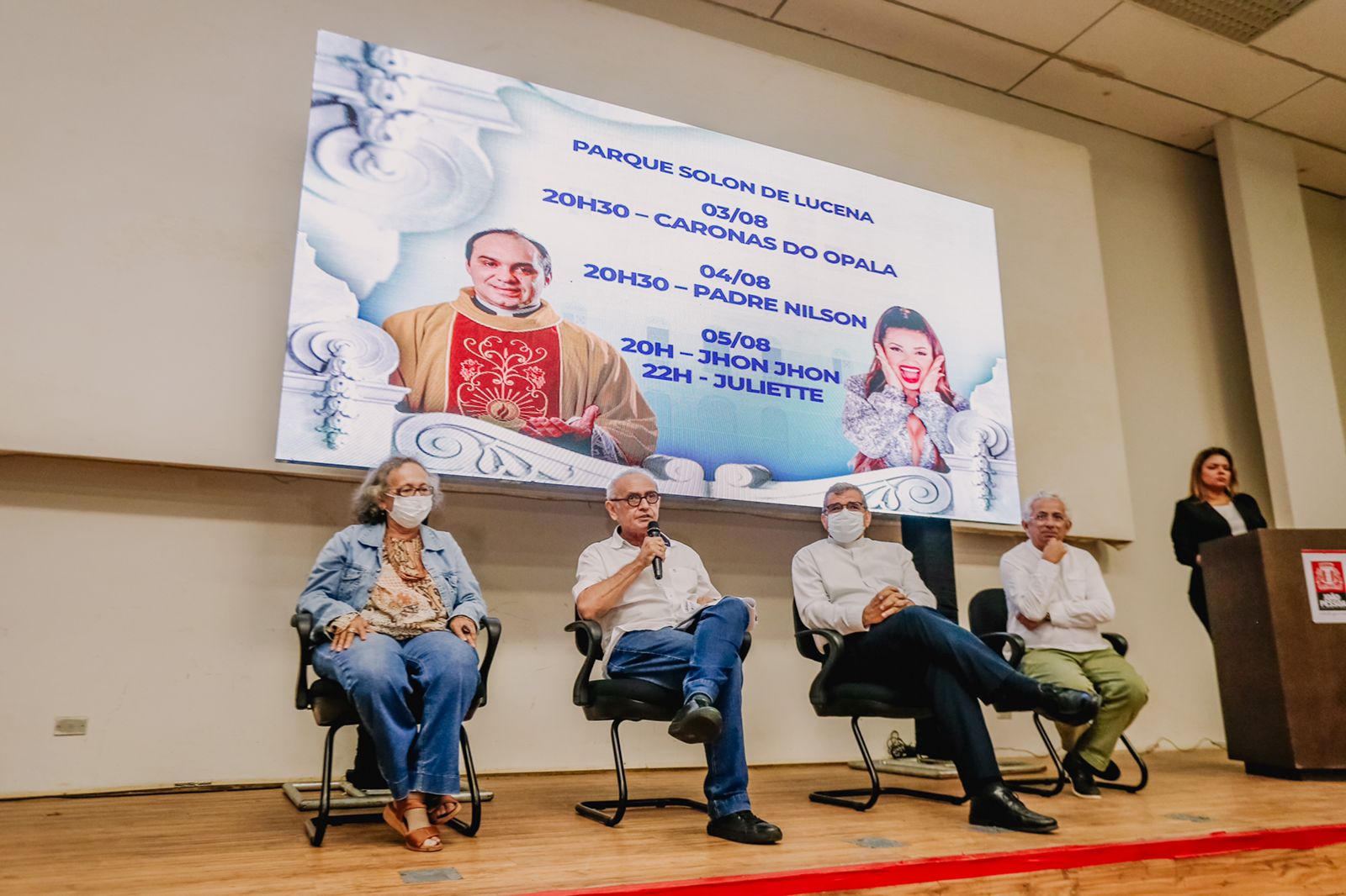 Prefeito Cícero anuncia shows de Padre Fábio de Melo, Juliette e espetáculo teatral na Festa das Neves 2022