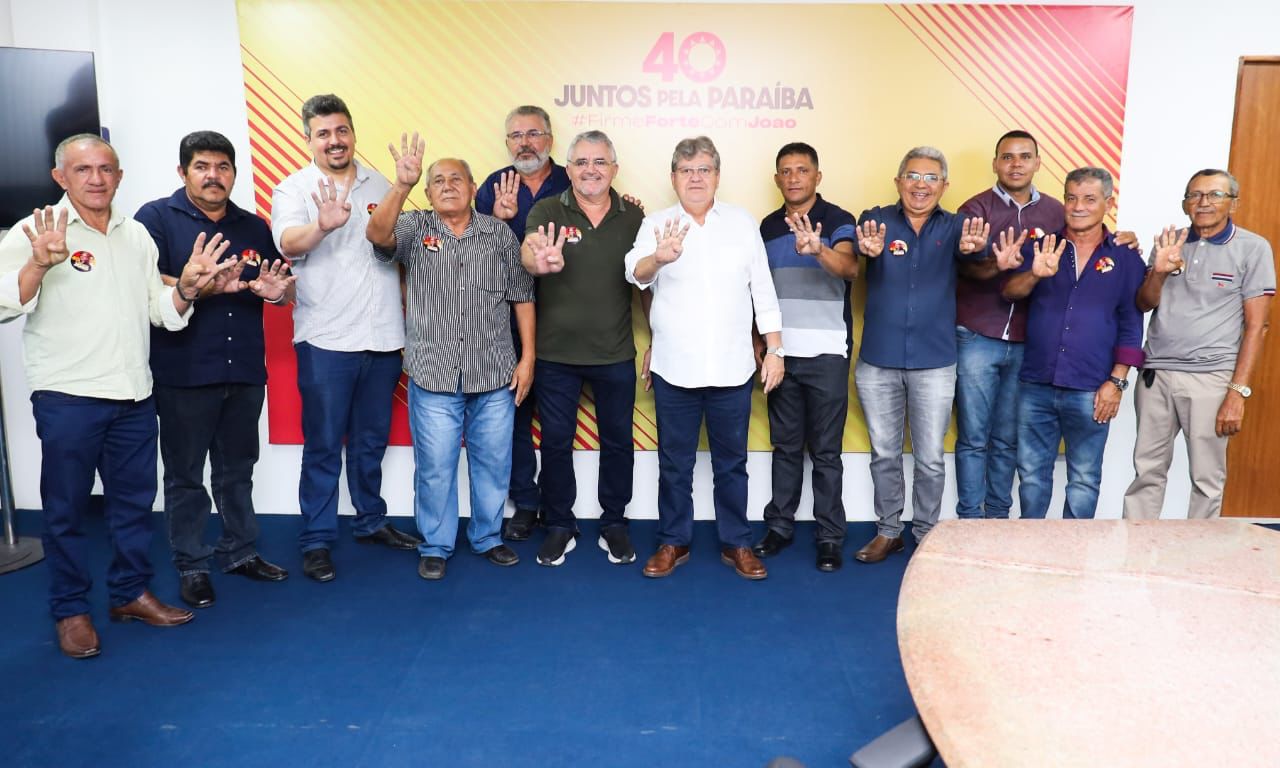 Apoiadores no 1º turno, prefeitos de Conde, Desterro, Aroeiras, Pitimbu e Carrapateira reforçam compromisso com a reeleição de João Azevêdo no 2º turno