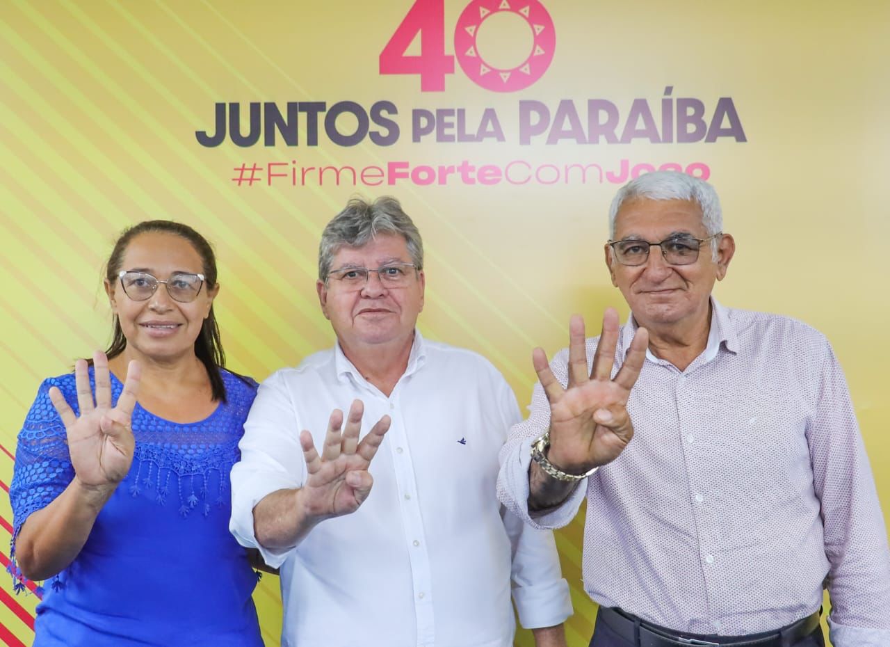 Prefeitos de São Francisco, Tavares, Santa Inês, Santa Cruz, Vieirópolis e Bernardino Batista anunciam apoia a João no segundo turno