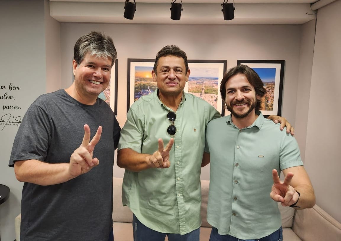 Bolsonarista, deputado Walber Virgolino anuncia apoio a Pedro Cunha Lima ao Governo da Paraíba no segundo turno