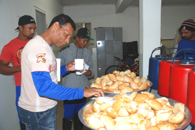 Prefeitura de João Pessoa anuncia realização de mutirão para cadastramento de famílias no programa ‘Pão e Leite’