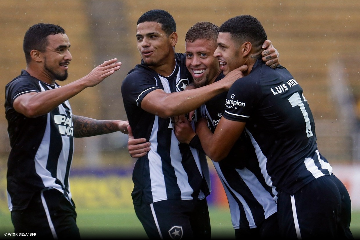 Botafogo goleia Audax, conquista Taça Rio e garante vaga na Copa do Brasil 2024