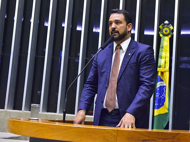 Projeto de Lei do deputado Diego Andrade (PSD-MG) disciplina atuação dos despachantes documentalistas junto aos órgãos e entidades de trânsito