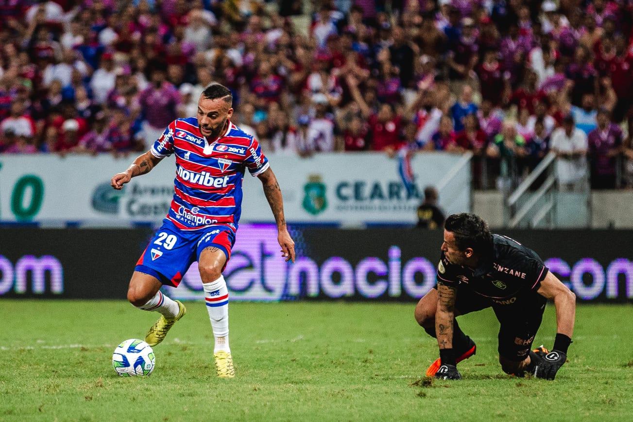 Fluminense é goleado pelo Fortaleza no Castelão em jogo da 3ª rodada do Brasileirão Rei