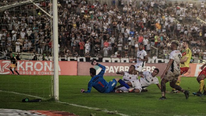 Botafogo-PB é derrotado pelo Brusque e pode ficar fora do G8 ao término da 12ª rodada da Série C