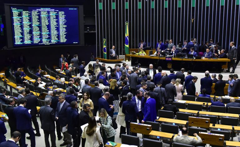 Por maioria de votos, Câmara Federal aprova texto-base da reforma tributária em primeiro turno; veja como votaram os deputados da PB