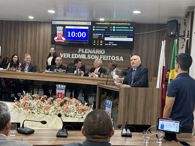 Dupla condecoração: Conselheiro Nominando Diniz, Presidente do TCE-PB é homenageado com título de cidadão e medalha pela Câmara Municipal de Cajazeiras