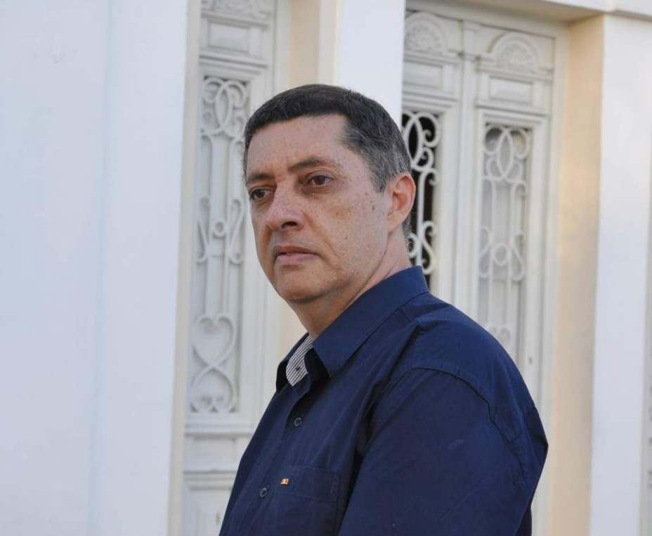 Morre o jornalista, escritor e crítico musical Ricardo Anísio aos 64 anos