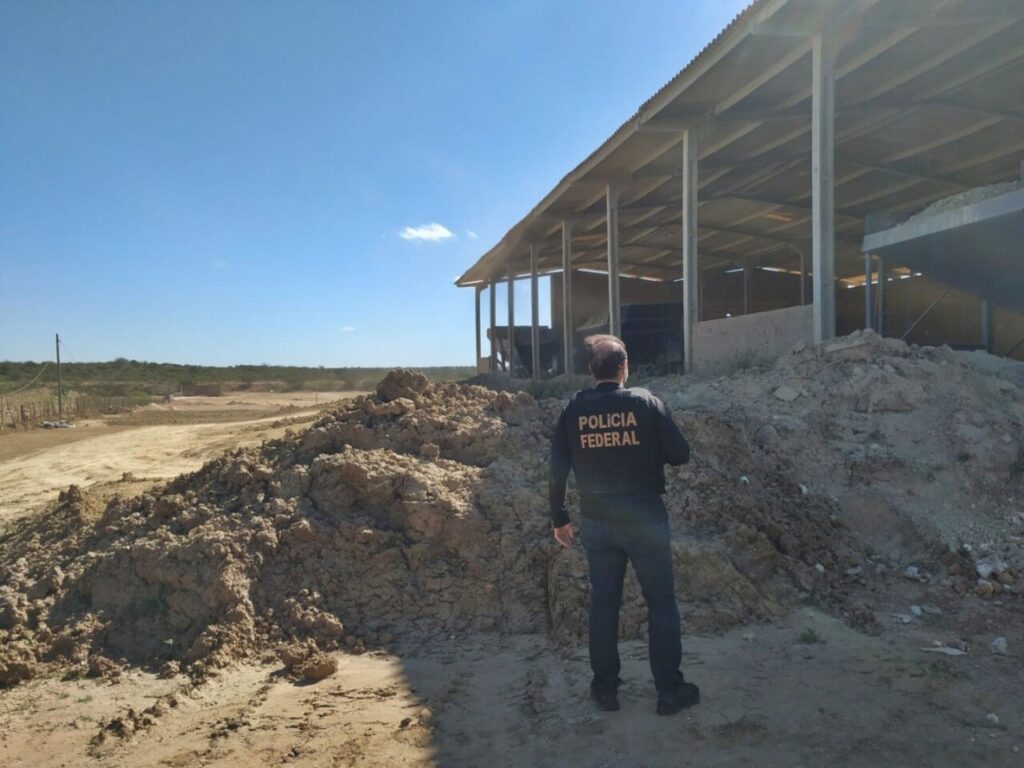 Comercialização ilegal do minério, Polícia Federal deflagra Operação Bentonita II em cidades da Paraíba